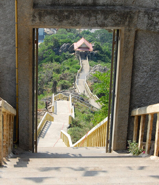 เกาะทะลุ แหล่งดำน้ำปะการัง บางสะพานน้อย