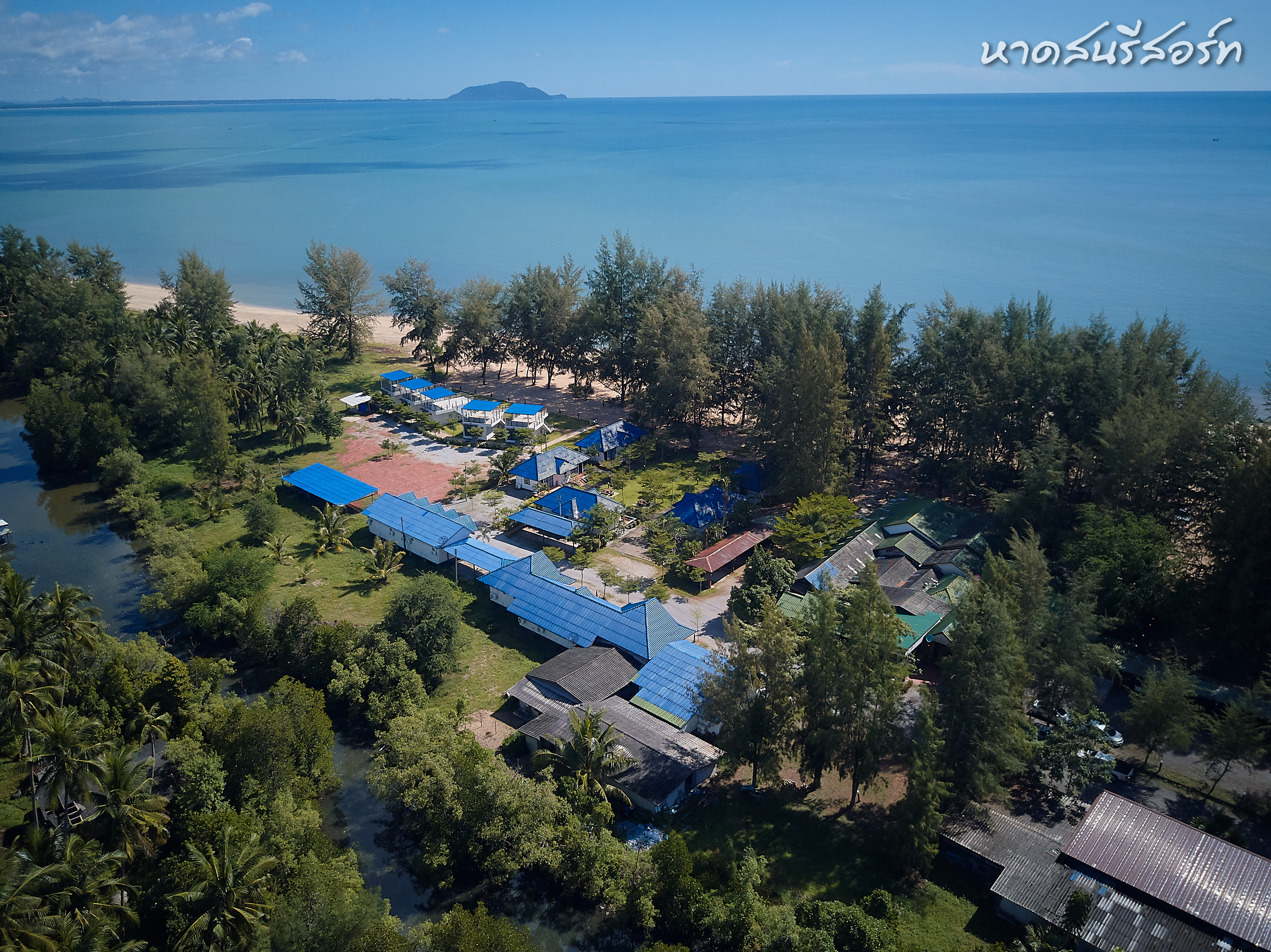 หาดสนรีสอร์ท มุมมองทางอากาศ ติดทะเล