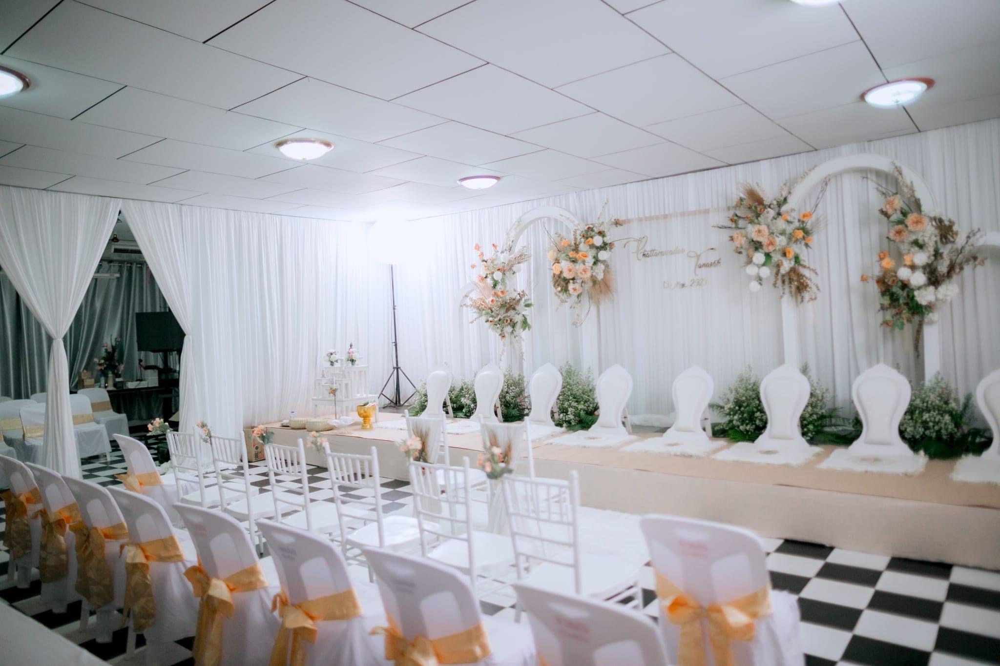 ตกแต่งงานแต่งงานหาดสนรีสอร์ท