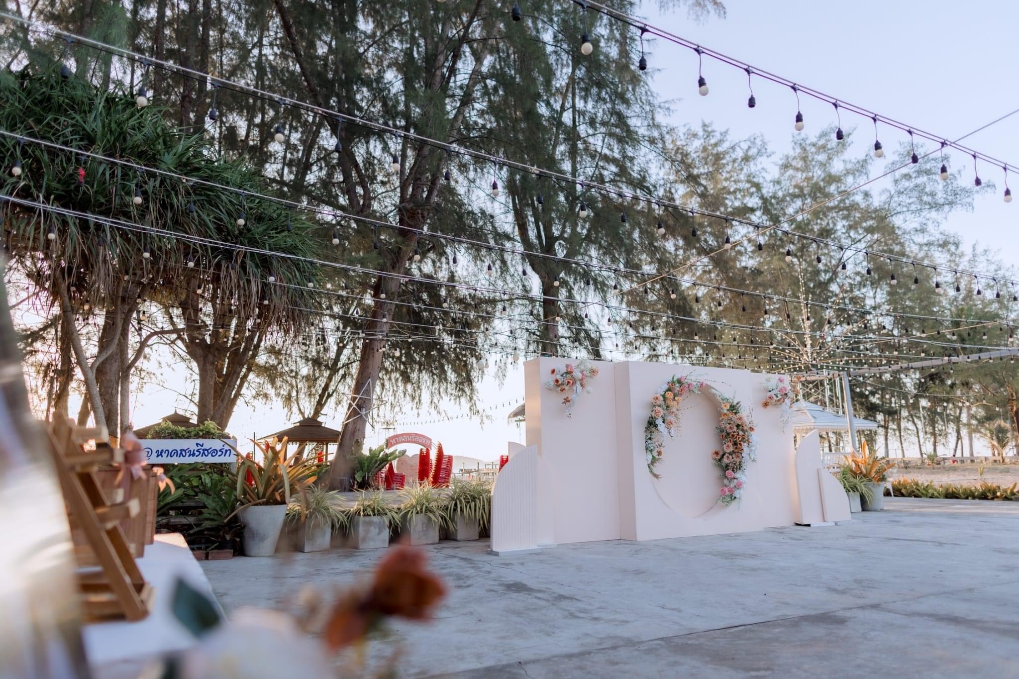 พิธีแต่งงานชายหาด หาดสนรีสอร์ท